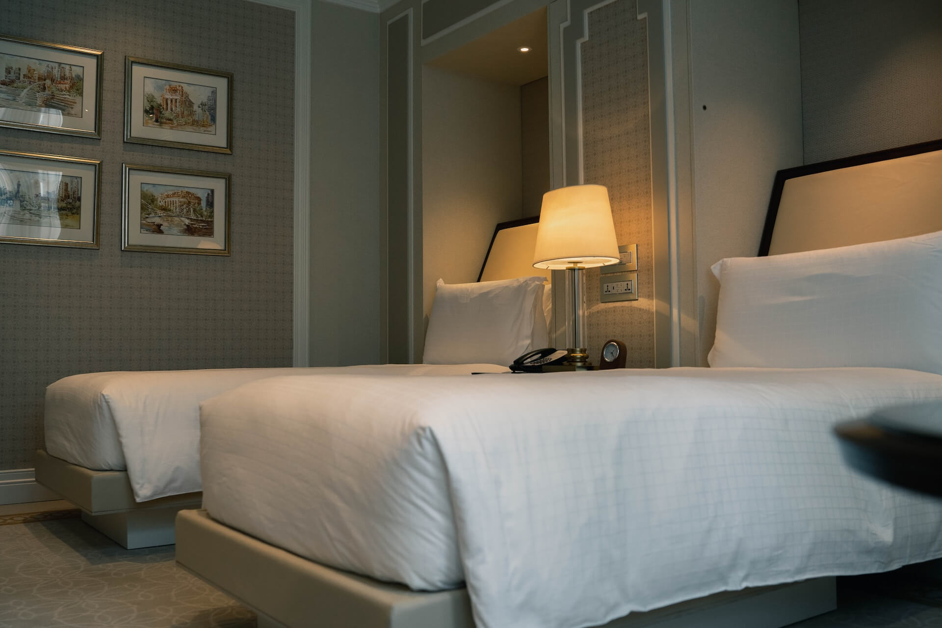 Luxusné boxspringové postele pre hotely